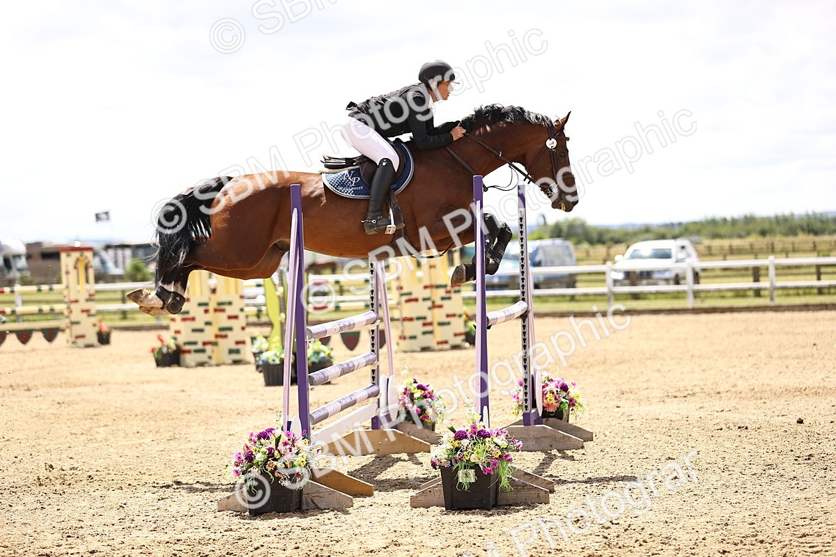 SBM_003613 - Class 22 - Senior Foxhunter 1.20m
