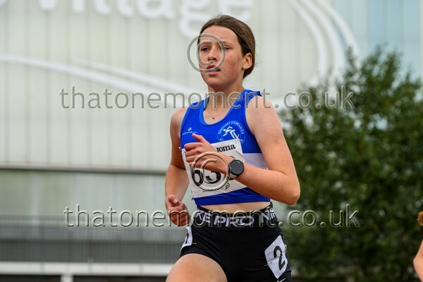 Age25SAT-915154 - Track Female Set One