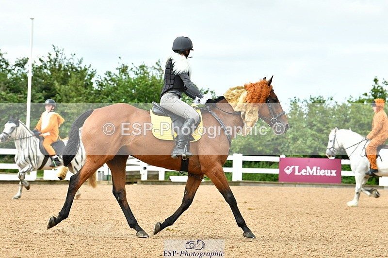 230804A-110025-02101 - Musical Ride