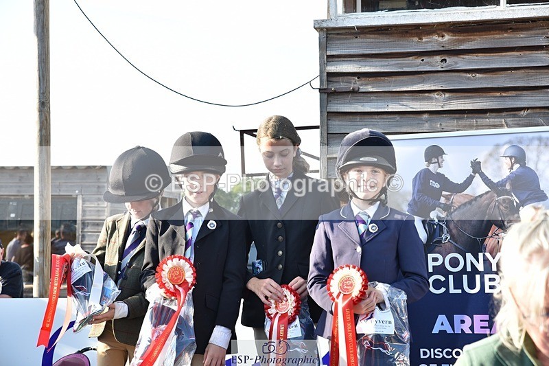 230824-180556-07006 - Thursday 40 and 50cm Presentations