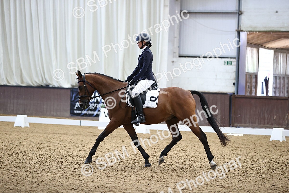 SBM_000429 - Novice 4 Warm Up