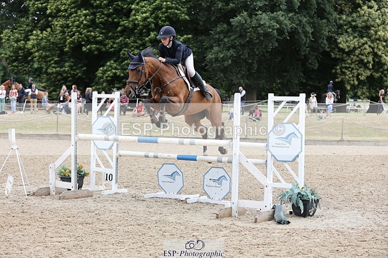 250705A-165812-16275 - Cls 37 1.05m Amateur Quali