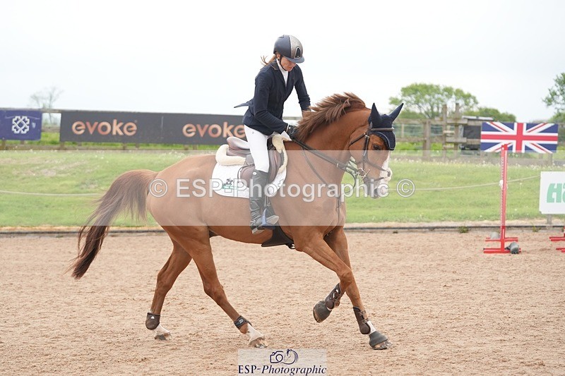 260508-091526-04552 - Cls 12 Snr Foxhunter