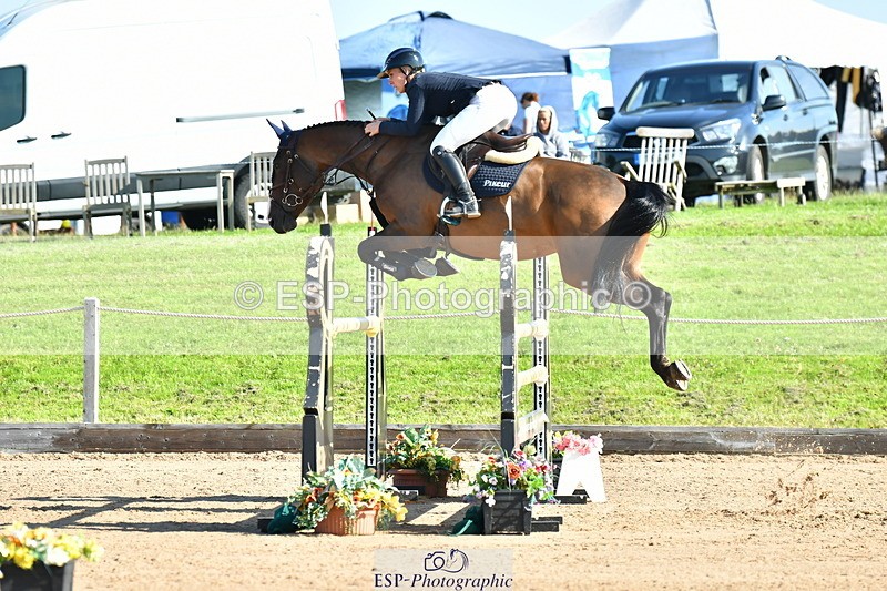 230720A-091710-01642 - Cls 1, 2 Star Small 1.30m