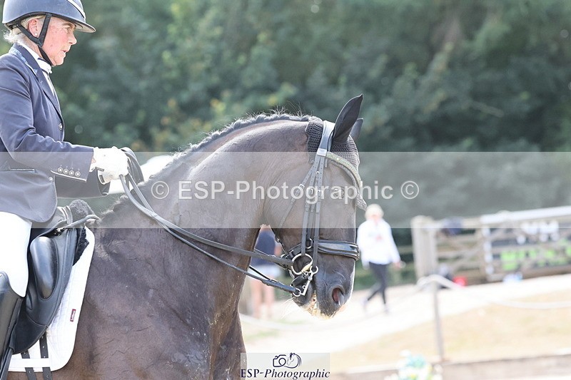 250809A-150922-04493 - 043-Louise.HutchinsonKingstone-W