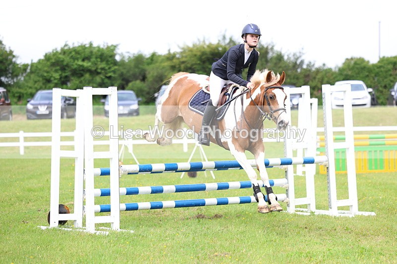 3E7A6642 - Class 9: Pony Discovery/90cm open