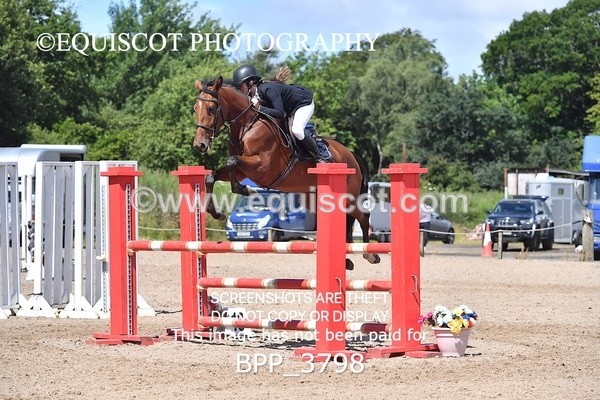 BPP_3798 - CLASS 6 SAT Pony Newcomers/ 1m Open