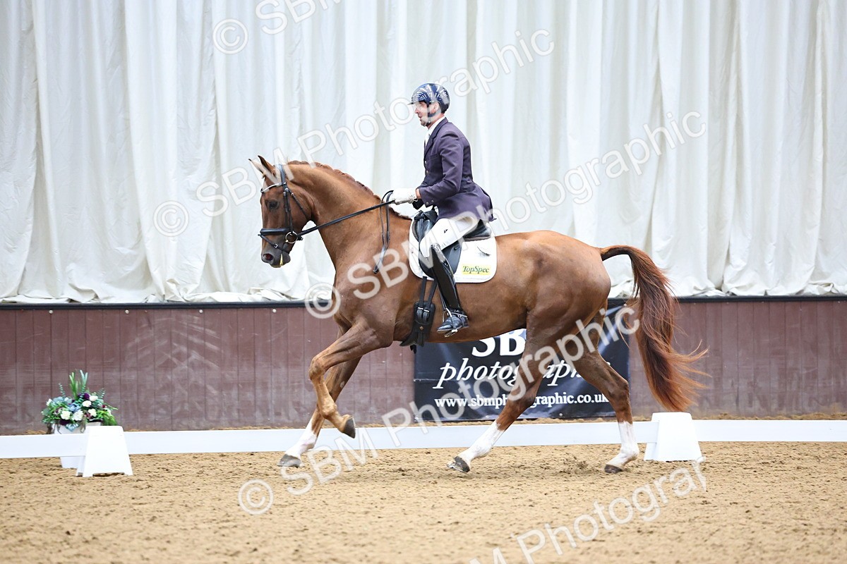 SBM_006543 - Class 5 - novice 6 - 12.04-13.07