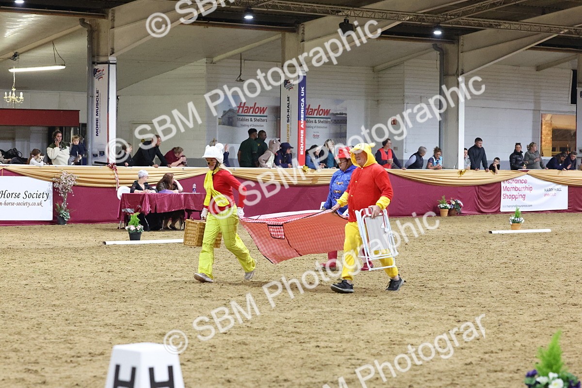 SBM_09924 - Class 52 Strictly Fancy Dress-Age