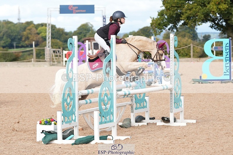 250921-102756-02196 - Cls 4 Pony British Novice and 80cm