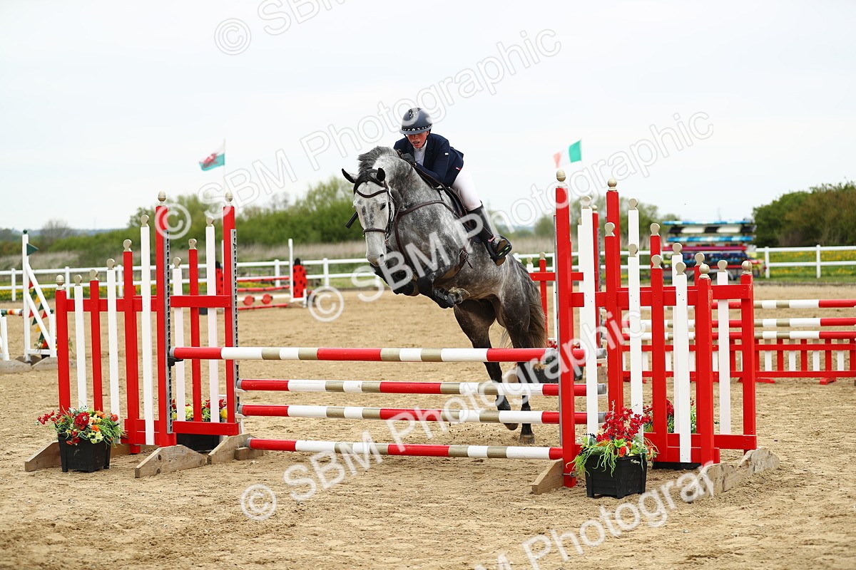 SBM_000469 - Class 2 - Senior British Novice 90cm