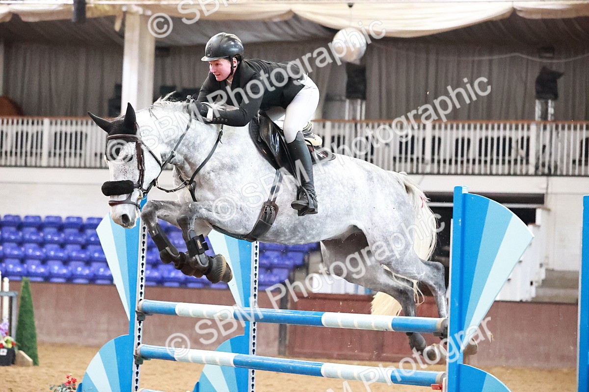 SBM_003052 - Class 11 - Senior Foxhunter 1.20m