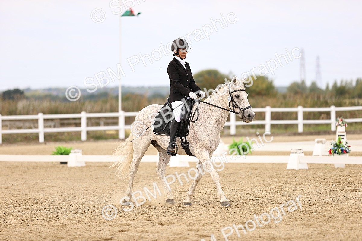 SBM_013828 - Class 4 - Novice 5  12.13-13.02