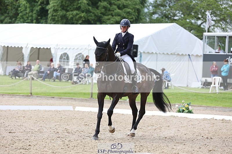 240524-161131-10076 - 370-STORM_IN_DECEMBER-Claire_Fielding