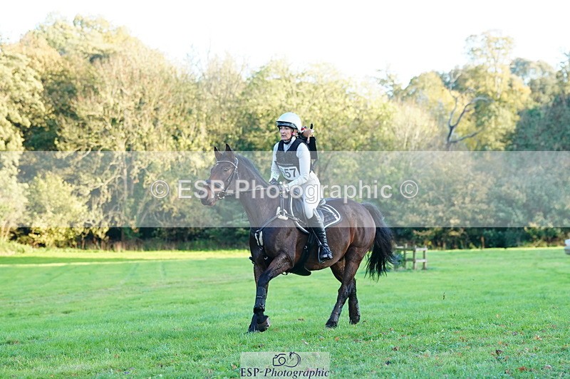 251025A-165506-22083 - H-657-Julie.Adams