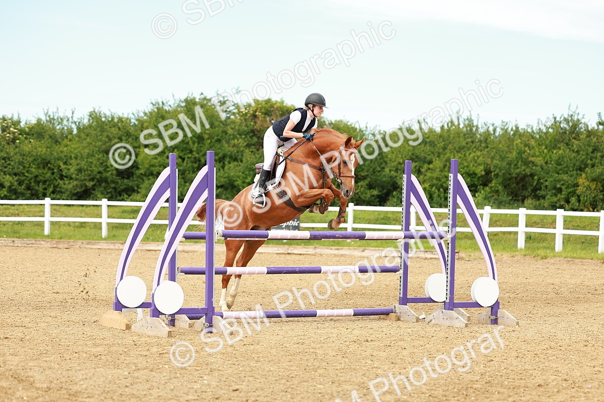 SBM_002319 - Class 4 - Senior Newcomers - 1.10m