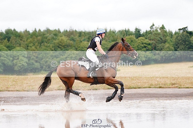 250803A-152052-16524 - P-703-Amber.Williams-THE.EMERALD.LILY