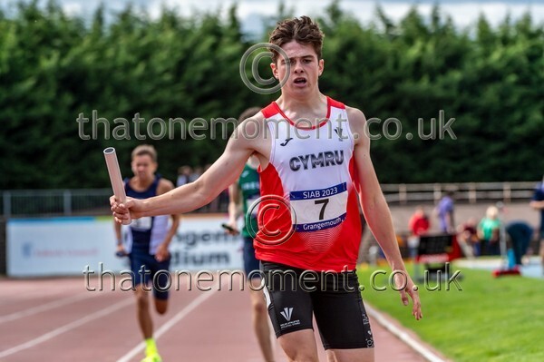 SIAB23-528678 - Track Male Set Two