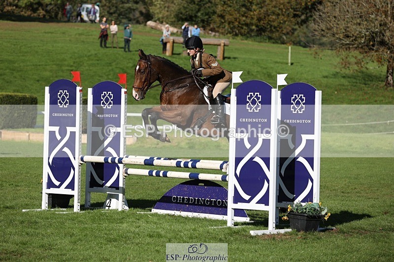 231022-125450-27400 - 450-NORDIC.FIRE-Lara.Hails-TrotUp+SJ