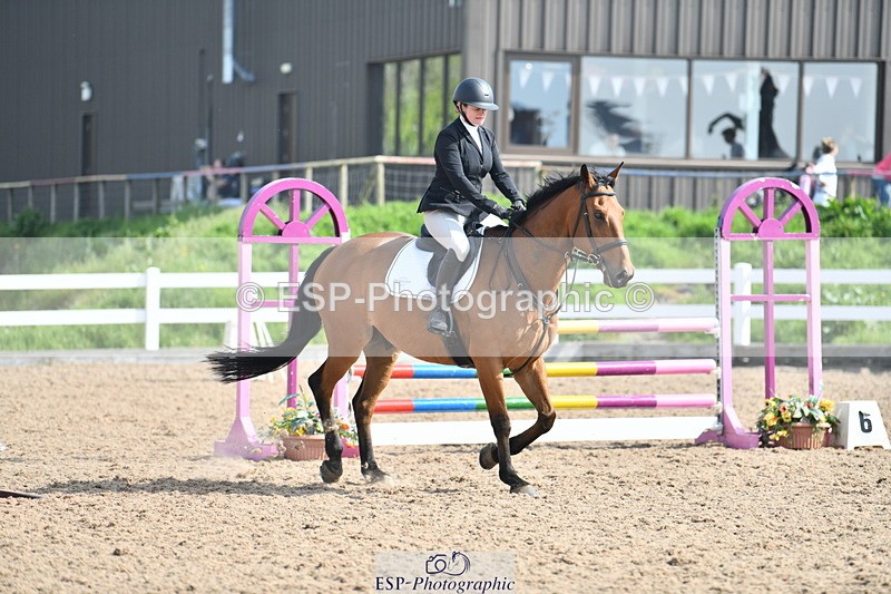 240511A-095908-11418 - Cls 28 95cm National Am Quali