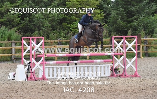 JAC_4208 - CLASS 6 Senior Newcomers/ 1.10m Open