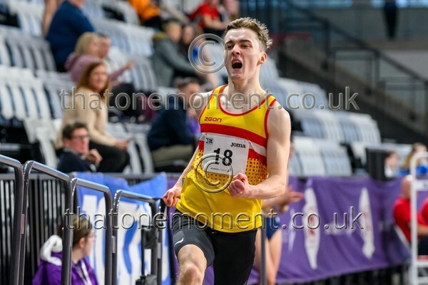 Age26SUN-910966 - Track Male Set Two