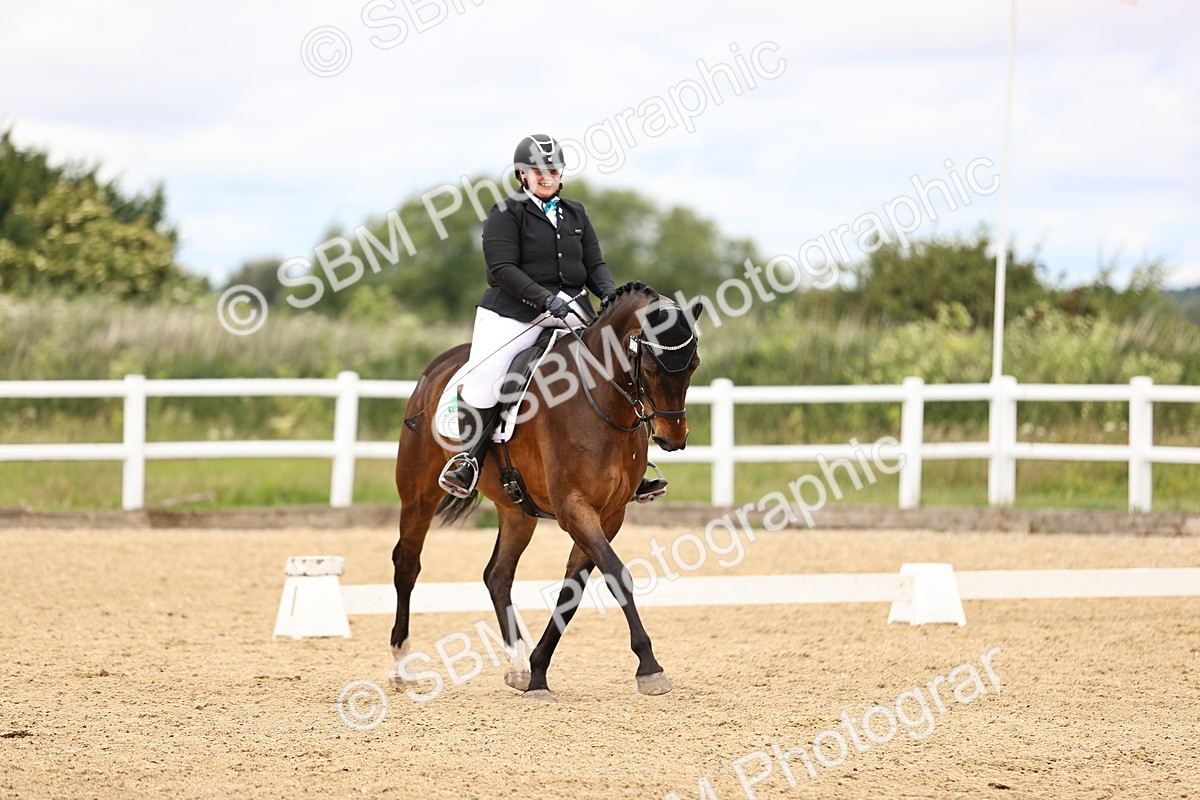SBM_002885 - Class 2 - Novice 4 - 12.00-13.10