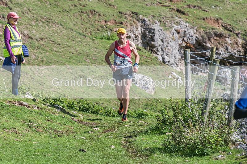 Ilam-674 - Ilam Three Peaks Fell Race (Limestone Series) Sunday 28th September 2025