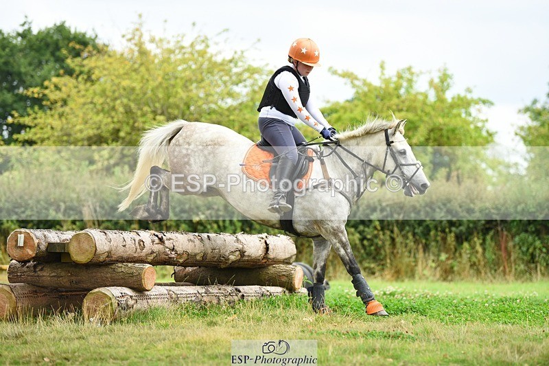 230817-130706-01983 - Kay's 1st Group - XC