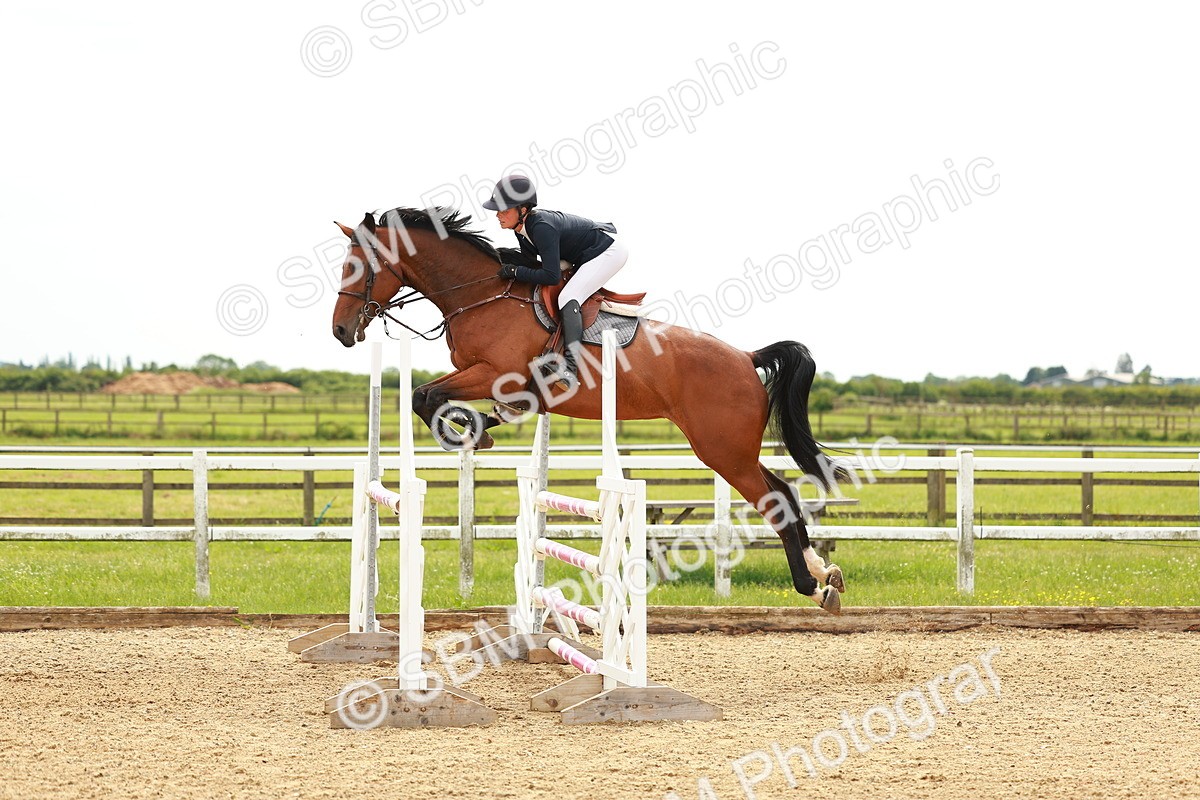 SBM_002198 - Class 4 - Senior Newcomers - 1.10m