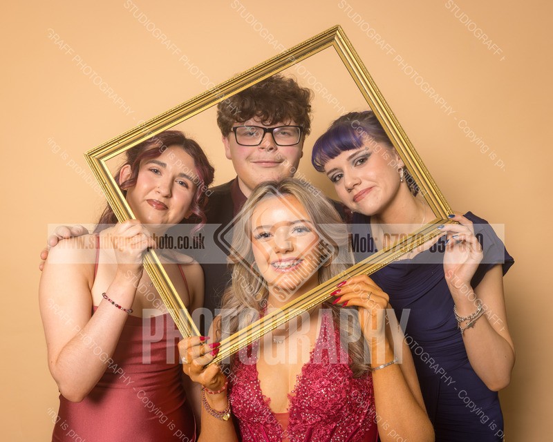 R5L1_2303 - Thurso high school 2025 - Senior prom