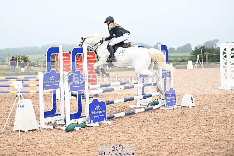 240907A-113651-01005 - Cls 2 Pony Small Team 70cm & 80cm