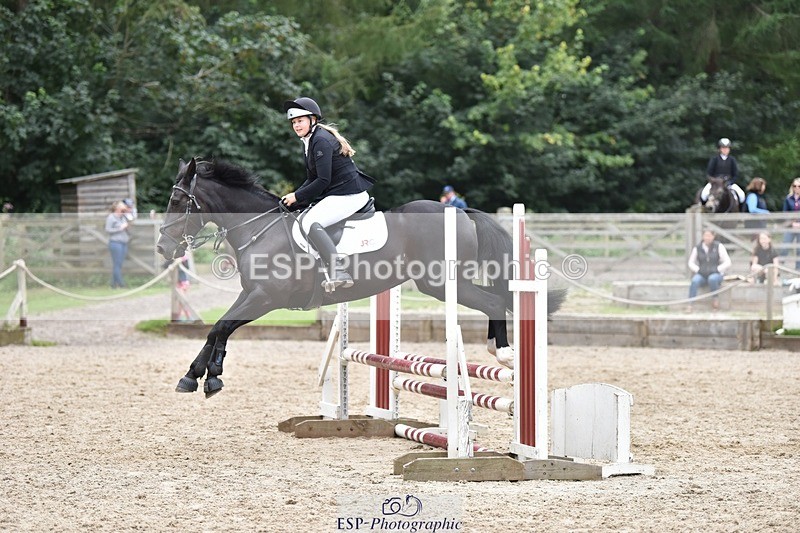 240802-130152-04754 - 70cm Round 2