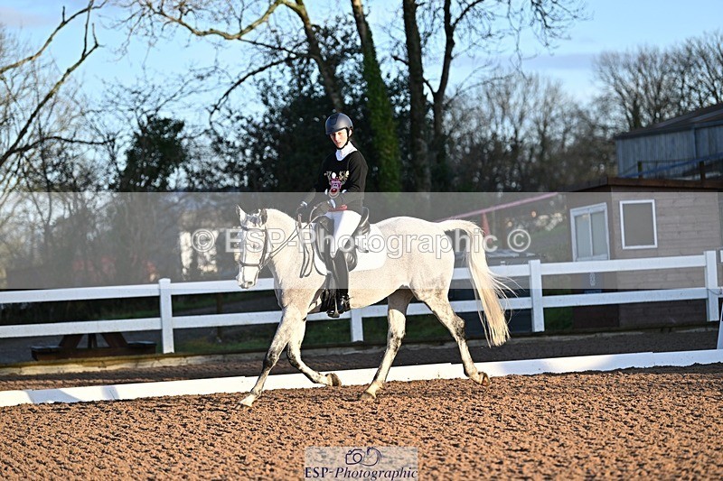 241214-092741-00941 - 141-Sophie.Hawke-RAINBOW.DREAM