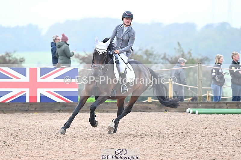 231013A-101203-01122 - Cls 7 Discovery & 1m Open