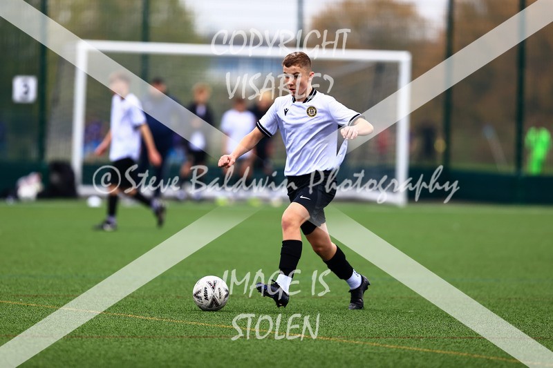 1DX30931 - 2025-10-12 FC Abbey Meads U15 Blue V Hungerford Town Juniors U15 Black