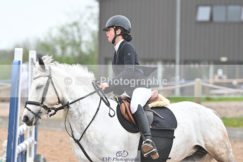 240505A-090627-03399 - Cls 1 Pony Intro 70cm