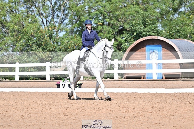 250816-111247-03686 - 135-Clare.BrownTommie.Too