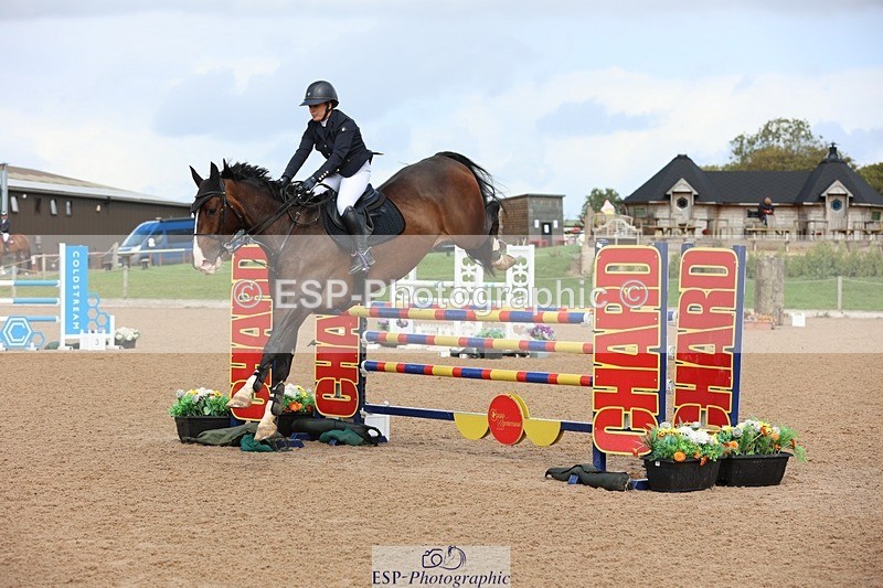 250911-121307-01376 - Cls 3 Snr Foxhunter