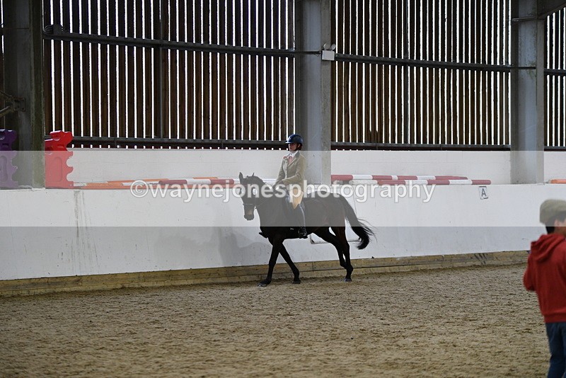 WJ5_6320 - Class 9 Ridden Veteran