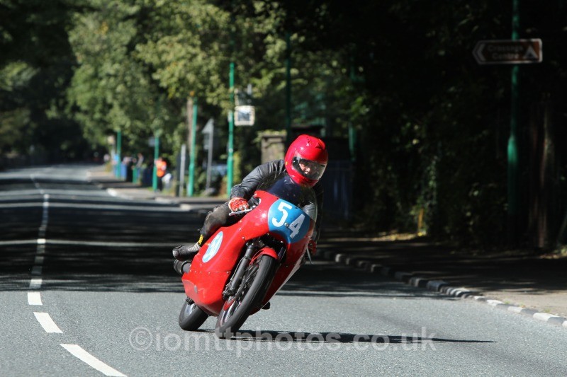 Robert Jones - Okells 350cc Classic TT