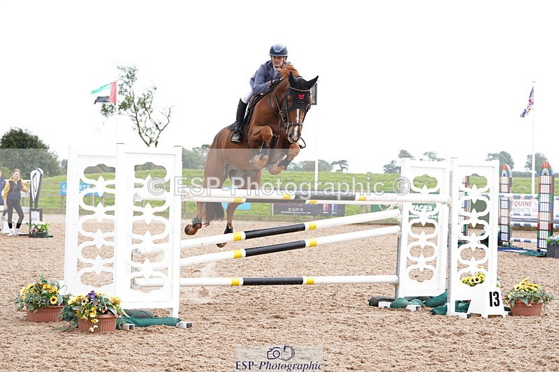 240915A-150226-10700 - Cls 28 Chard Sept GP Jump Off