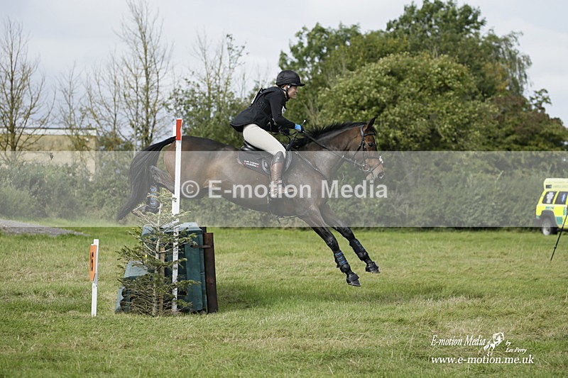  WWHT 031021 3183 - Intermediate (0.90m)  03/10/21