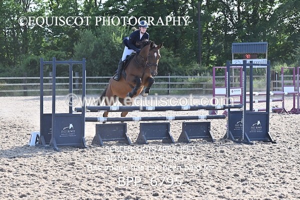 BPP_6795 - CLASS 4 Senior British Novice/ 90cm Open