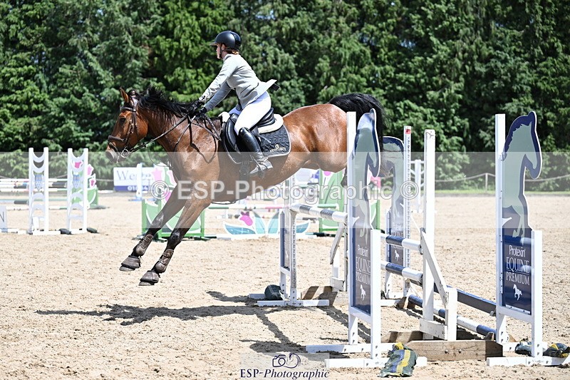 260705A-142217-20330 - Cls 52 Snr 1m 05 GP Jump Off
