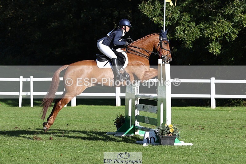 231022-103345-24610 - 656-DUNARD.RED.KNIGHT-Naomi.Watkins-TrotUp+SJ
