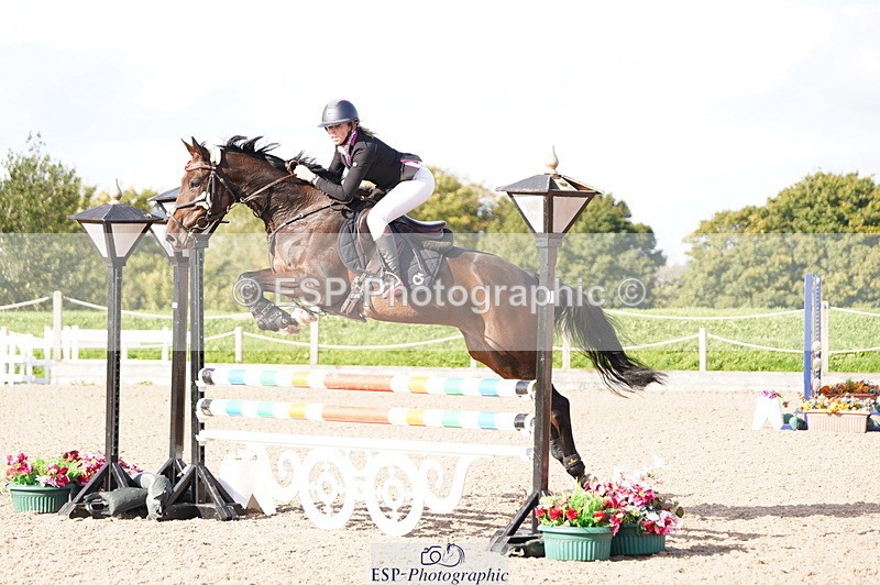 241004A-104358-00164 - Fri 01 Snr Disco & 1.00m Open