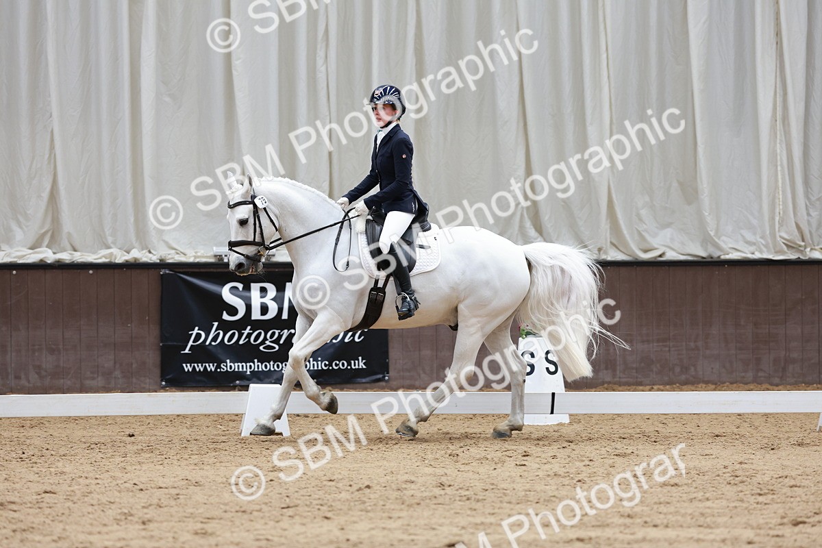 SBM_008957 - Class 6b - Novice 6 - 11.02-12.19