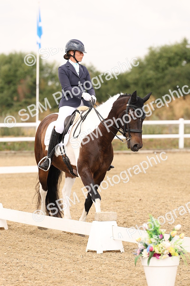 SBM_005554 - Class 12 - Elementary 6 Silver - 10.36-11.32