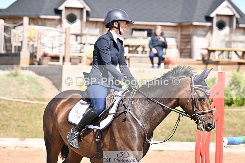 250827B-130327-00466 - Cls 4 Snr Newcomers 1.10m